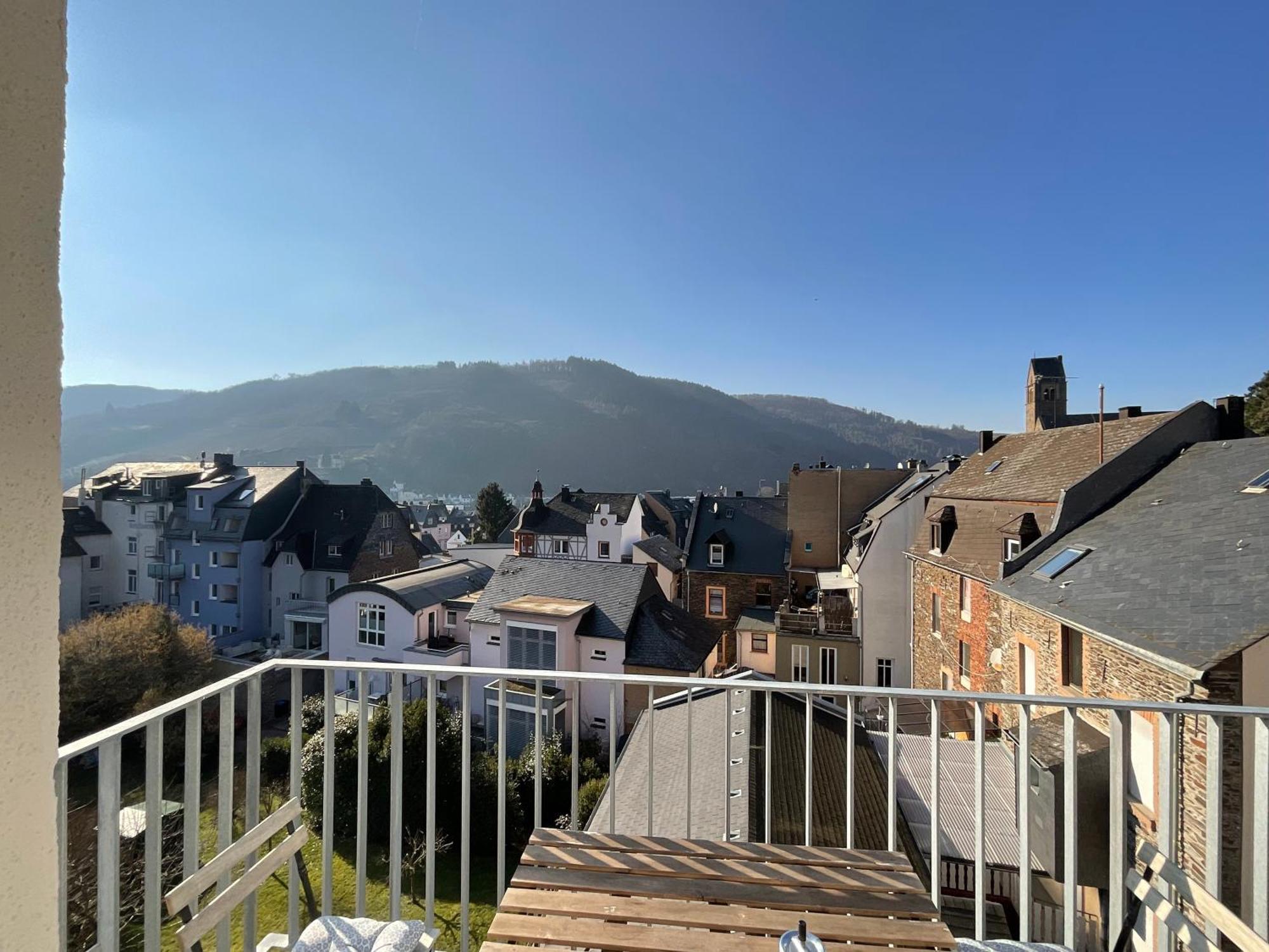 Modernes Apartement Mit Balkon In Toplage! Traben-Trarbach Dış mekan fotoğraf